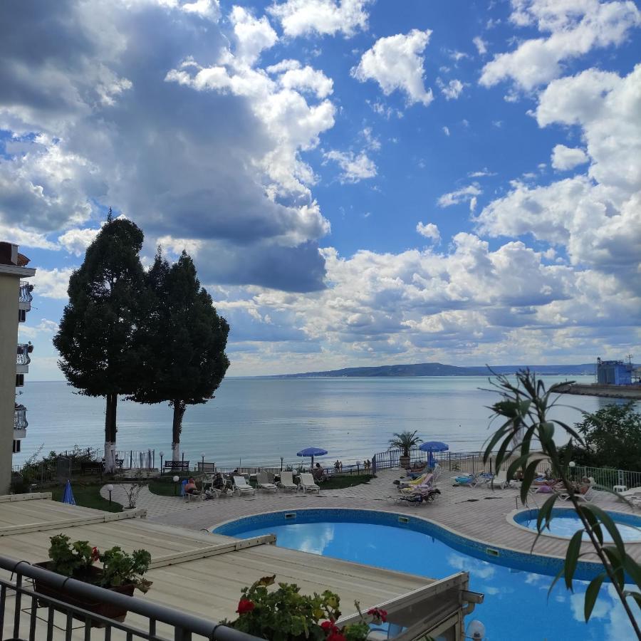 Helios Hotel Балчик Экстерьер фото